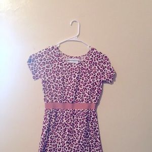 This is a cheetah print dress Female>Medium
